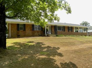 1302 W Clover Ln, Corinth, MS 38834