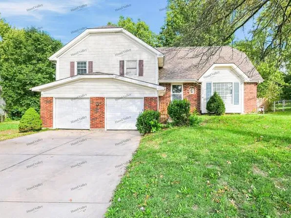 11926 W 72nd St, Shawnee, KS 66216