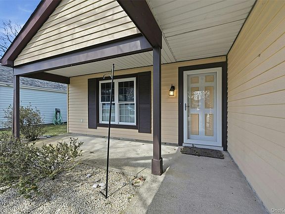 3rd image of 204 Belfast Lane