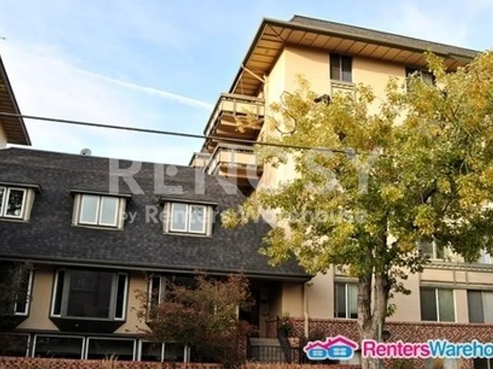555 E 10th Ave #215