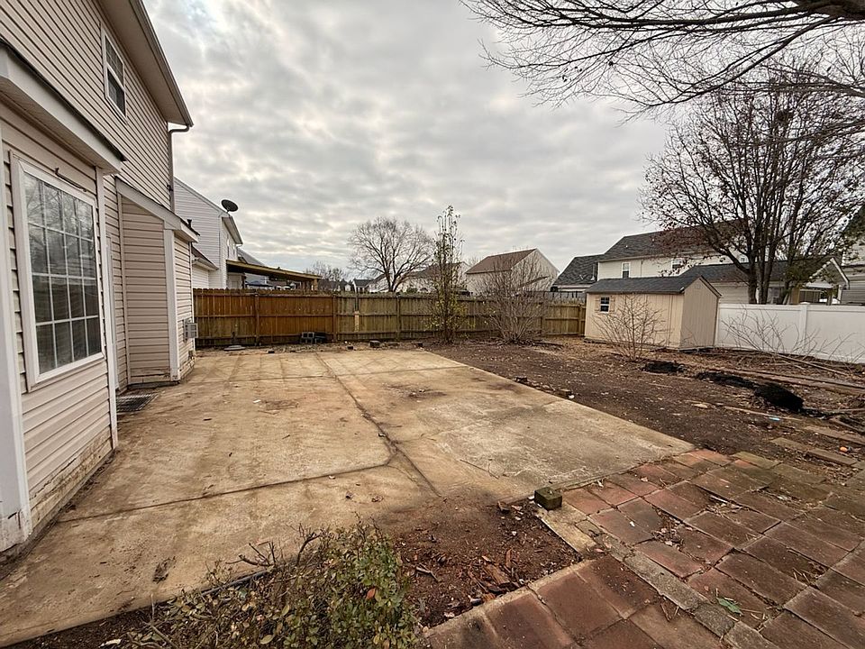 2nd image of 9707 Steele Meadow Rd