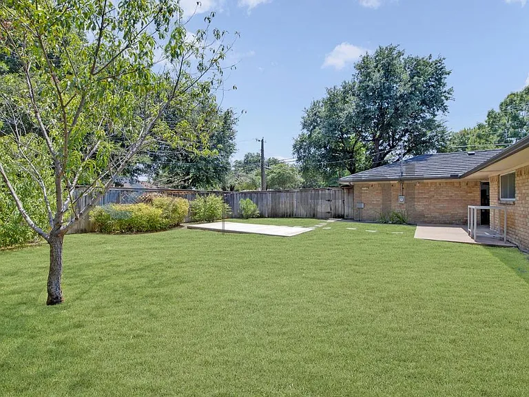 10008 Tim Tam Cir — Photo 21