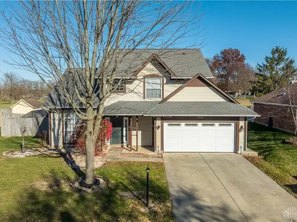 918 Sunset Dr, Englewood, OH 45322