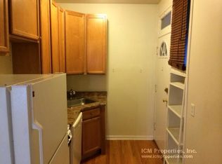 3912 N Pine Grove Ave APT 2E, Chicago, IL 60613