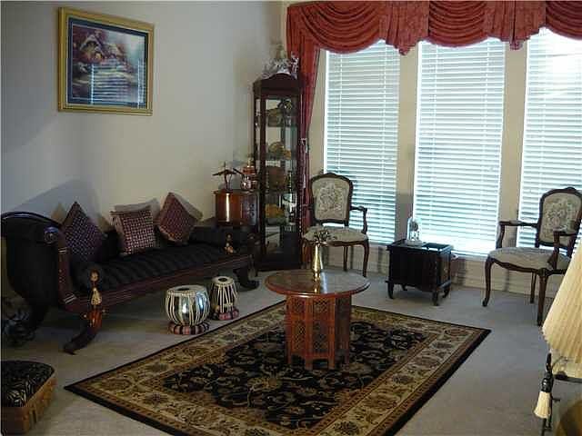 Formal living / dining