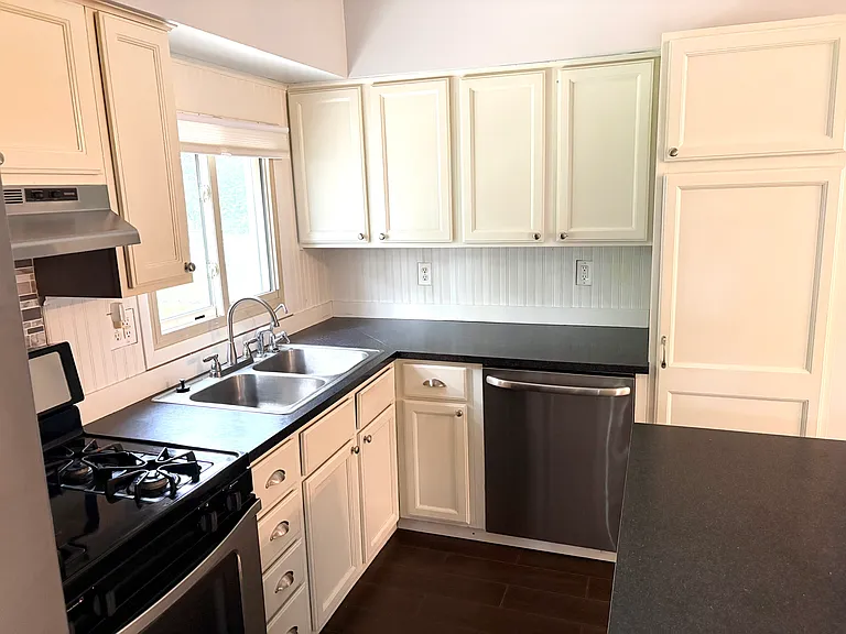 7100 W 129th Ave — Photo 5