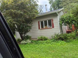 51 Pittsfield Ave, Nassau, NY 12123