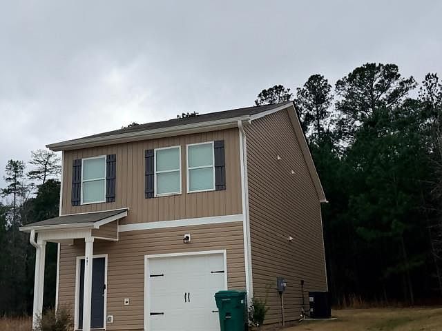 1st image of 491 Oakwood Dr