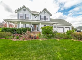 38566 Upper Camp Creek Rd, Springfield, OR 97478