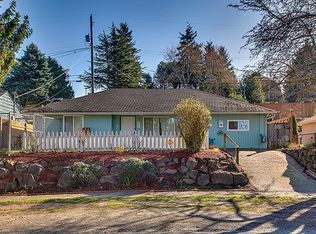 9412 24th Ave SW, Seattle, WA 98106