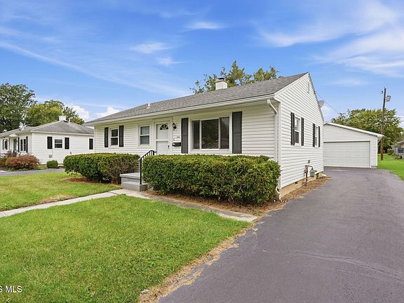 2nd image of 308 Clifton Ave