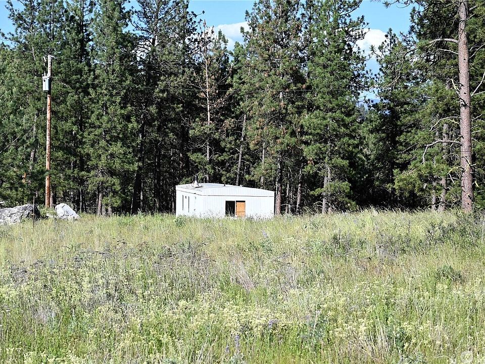 2nd image of 6 Loretta Ln