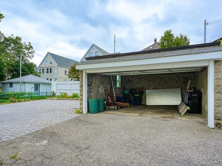 22 Merrill Ave — Photo 25