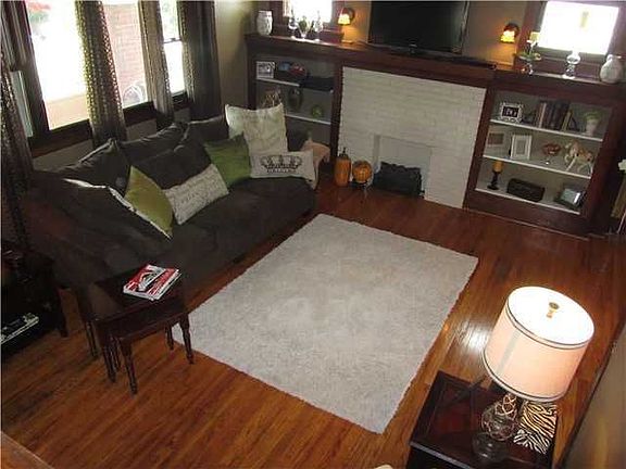 3rd image of 5 N Park Ave