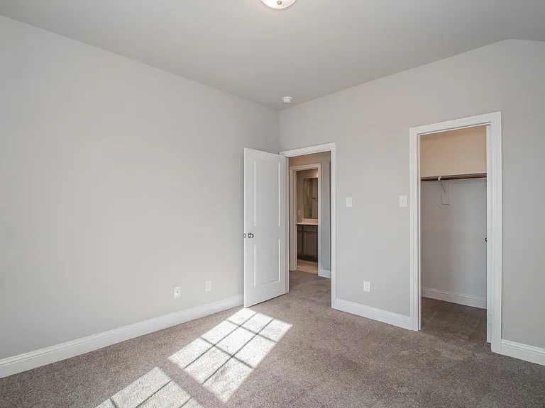 1810 Quail Holw — Photo 15