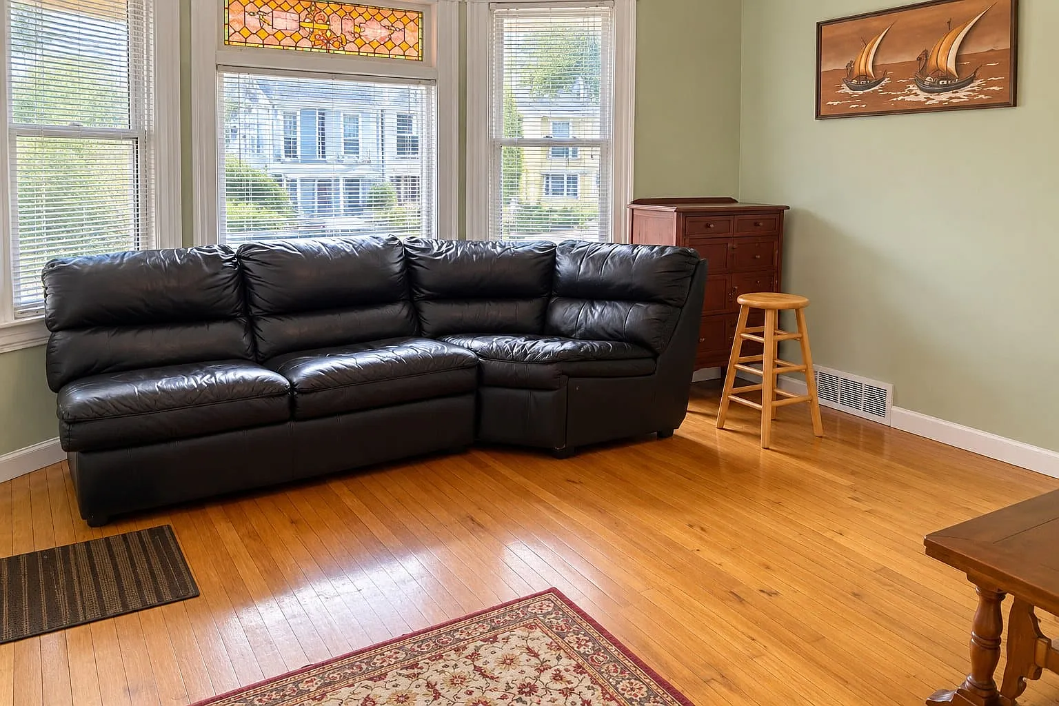 2 bed, $1,200 — Photo 2