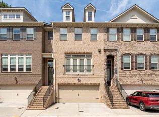 2122 Pembroke Dr, Brookhaven, GA 30319