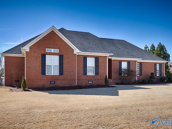 4th image of 17916 Remington Dr