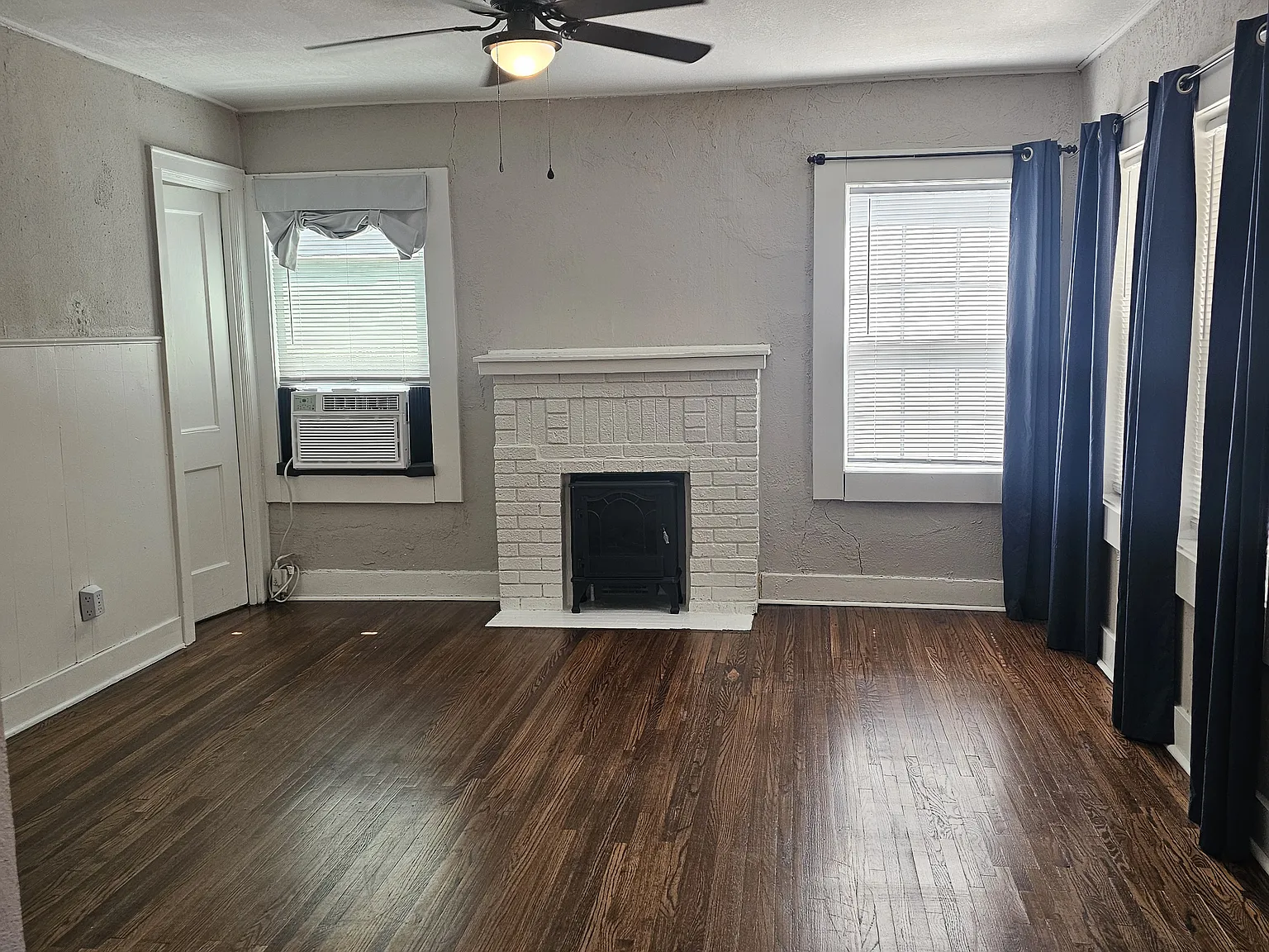 446 N Piatt Ave — Photo 2