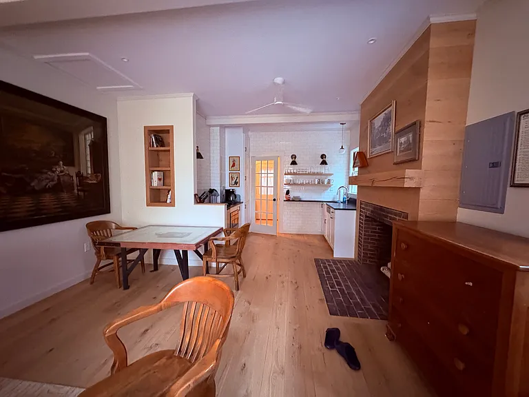 15 Lexington Rd #15 — Photo 4