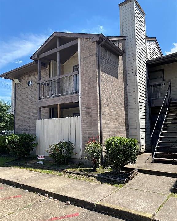 1st image of 12615 Brookglade Cir Unit 309