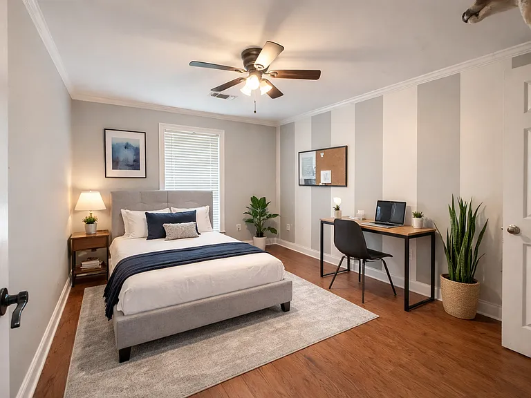 17160 Parker Heights Dr — Photo 4