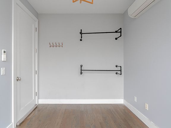 5th image of 484 Harman St APT 4F