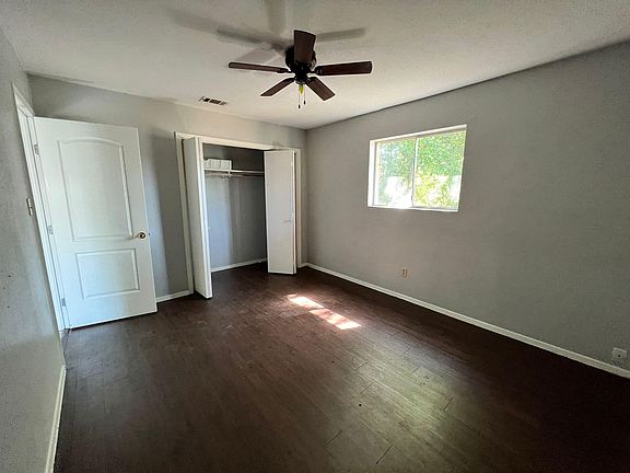 5th image of 2105 Magnolia Dr #B