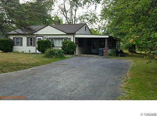 66 Mill St, Waterloo, NY 13165