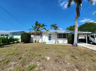 2777 Riverview Dr, Naples, FL 34112