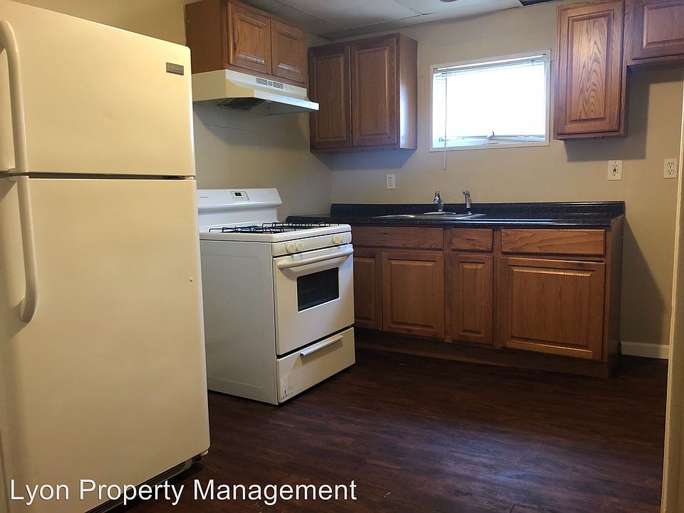 1st image of 86 Lawn Ave #2A