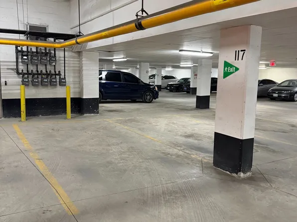2315 Sheppard Ave W #61, Toronto, ON M9M 0E8