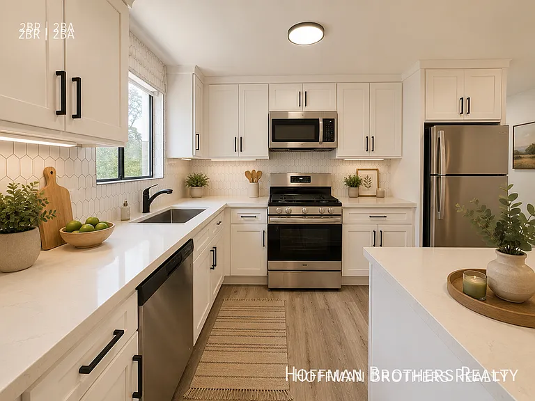 5440 Carlton Way #103 — Photo 1