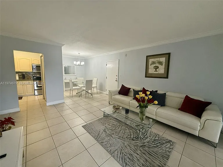 10413 N Kendall Dr #B208 — Photo 6