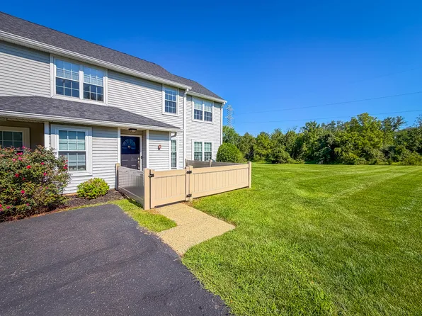 94 Stockton Ct, Newtown, PA 18940
