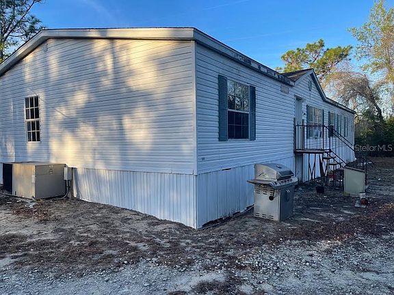 3rd image of 14018 Hexam Rd