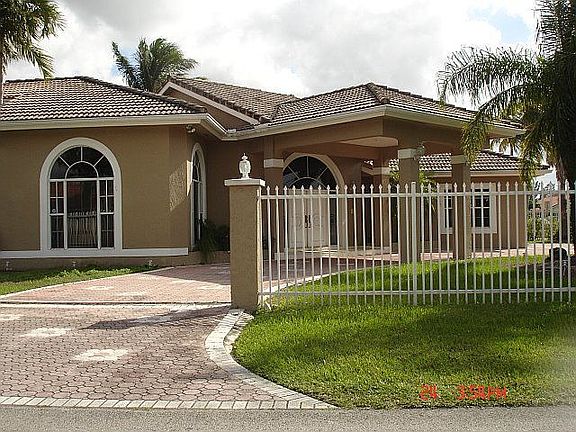 Front left side driveway