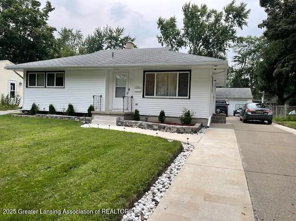 201 E Syringa Dr, Lansing, MI 48910