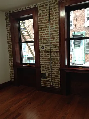 Rented by International Property Services LLC | media 7