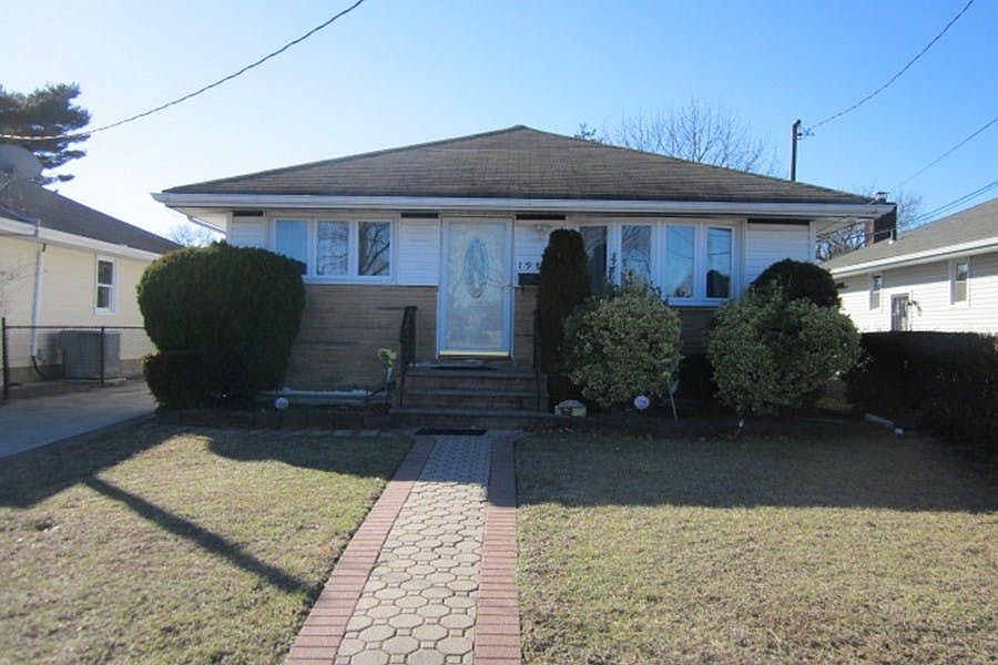 1st image of 198 Milburn Ave