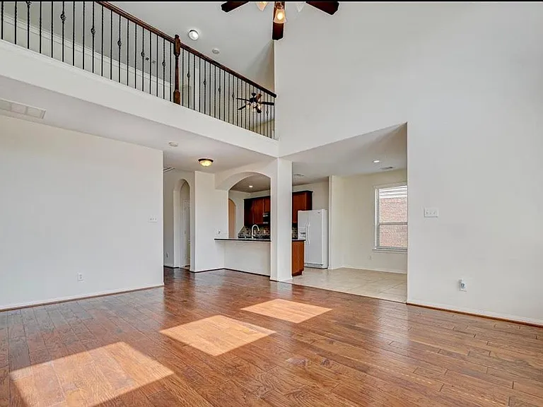 11 Sagamore Ridge Pl — Photo 11