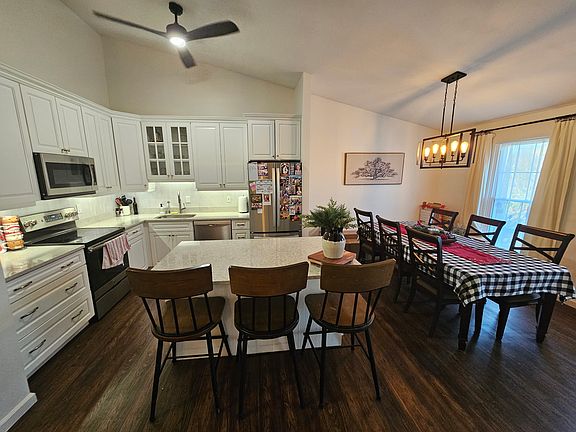 4th image of 5909 Wood Sorrels Ct