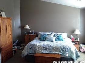 4th image of 10754 N Sheridan