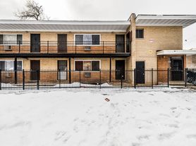 8901 S Cottage Grove Ave