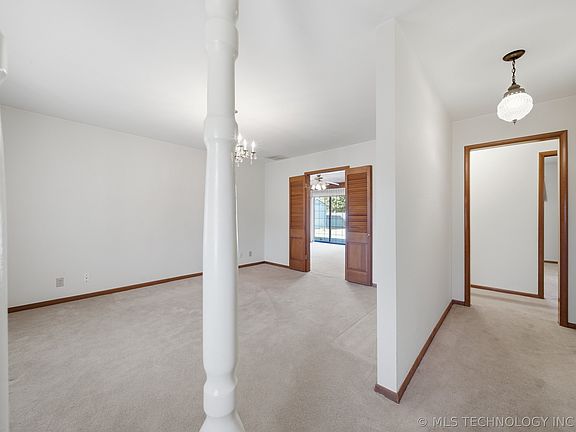 5th image of 8231 E 32nd St