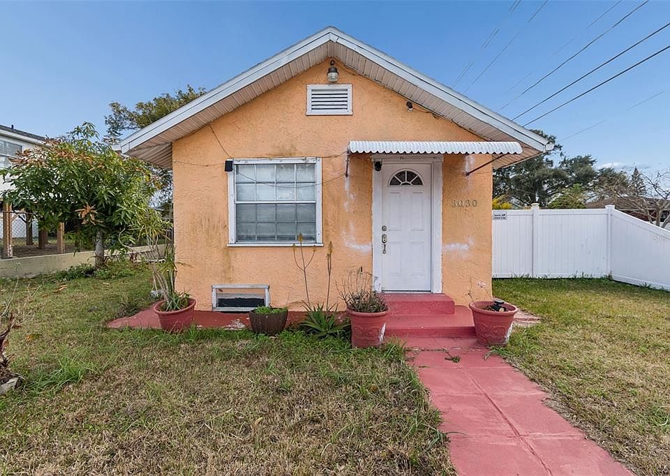 1st image of 3030 W FRIERSON AVENUE