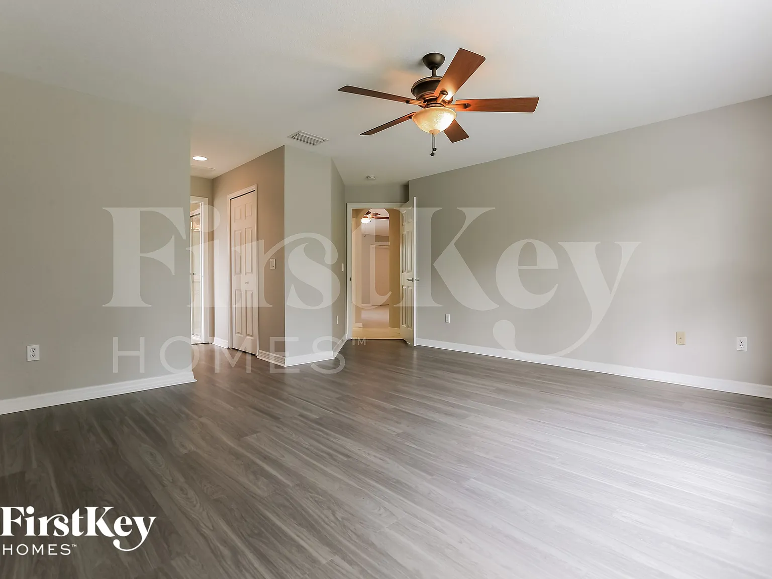 3 bed, 2.0 bath, 1720 sqft, $2,265 — Photo 3
