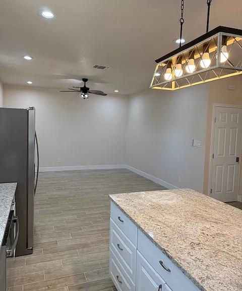 1475 Bonnyview Dr — Photo 10