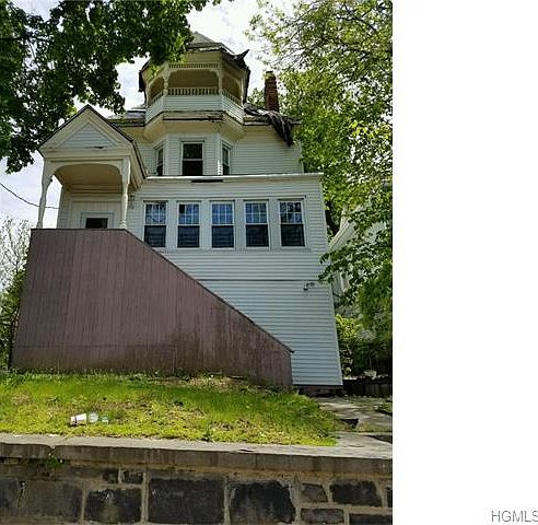 1st image of 212 Warburton Ave