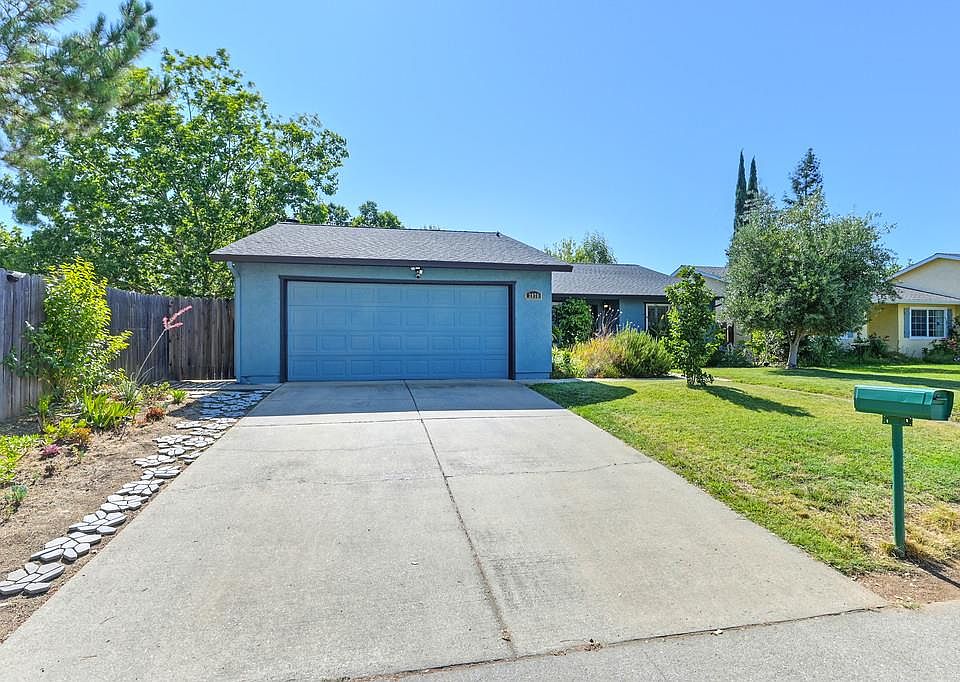 1st image of 3970 Thornhill Dr